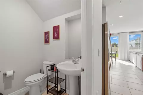 Entry Way - 1008 Desert Candle Dr, Ocoee, FL 34761 photo 2 of 2
