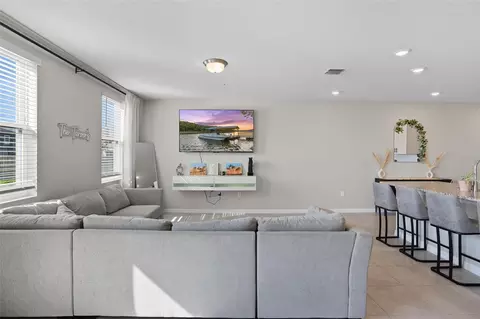 Living - 1008 Desert Candle Dr, Ocoee, FL 34761 photo 1 of 3