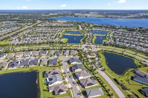 View/Area - 2600 Meadowedge Loop, Saint Cloud, FL 34772 photo 4 of 14
