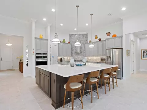 Kitchen - 2600 Meadowedge Loop, Saint Cloud, FL 34772 photo 4 of 13