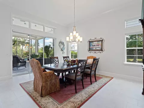 Dining - 2600 Meadowedge Loop, Saint Cloud, FL 34772 photo 3 of 4