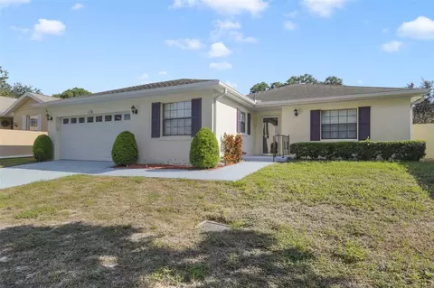 1628 Lake Marion Dr, Apopka, FL 32712
