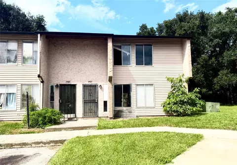 3907 Coronation Ct #304, Orlando, FL 32839