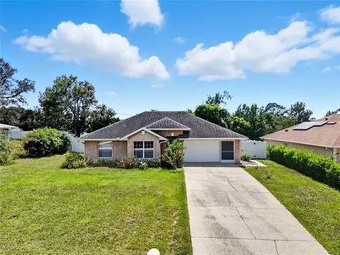 1887 Lynn River Dr, Deltona, FL 32738
