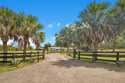 32708 Gere Ln, Sorrento, FL 32776