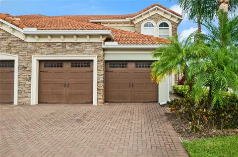 8915 Della Scala Cir, Orlando, FL 32836