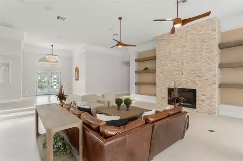 Living - 9648 Mccormick Pl, Windermere, FL 34786 photo 4 of 8
