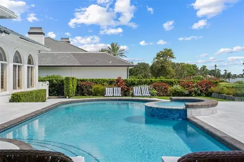 Exterior - 9648 Mccormick Pl, Windermere, FL 34786 photo 7 of 15