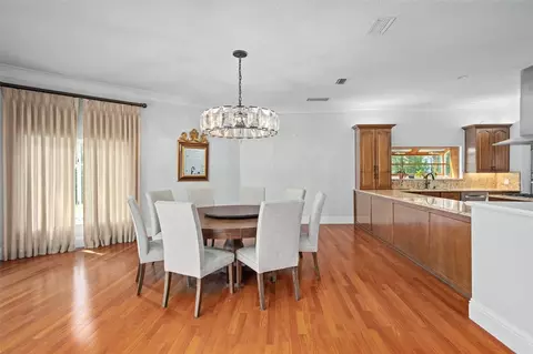 Dining - 9648 Mccormick Pl, Windermere, FL 34786 photo 1 of 4