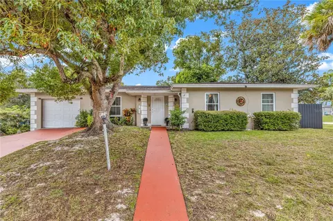 1310 Briarwood Ave, Deltona, FL 32725