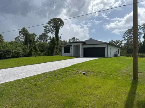 5356 Hornbuckle Blvd, North Port, FL 34291