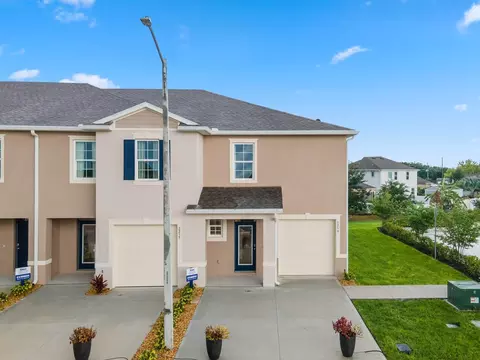 2304 Gifford Dr, Davenport, FL 33837