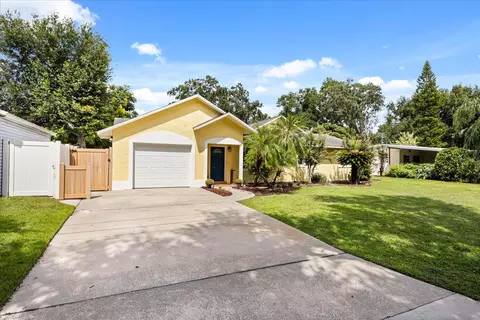 1615 Poe Ave, Orlando, FL 32806