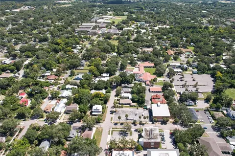 1317 E 2nd Ave, Mount Dora, FL 32757 photo 1