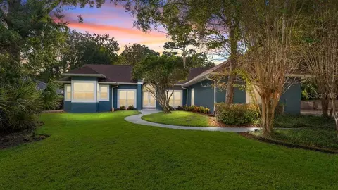 146 Wisteria Dr, Longwood, FL 32779