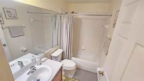 2859 Stags Leap Dr, Orange City, FL 32763