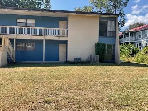 2811 SW Archer Rd #E33, Gainesville, FL 32608