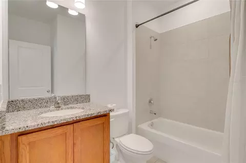 Bath - 6375 Trailblaze Bnd, Saint Cloud, FL 34771 photo 5 of 5