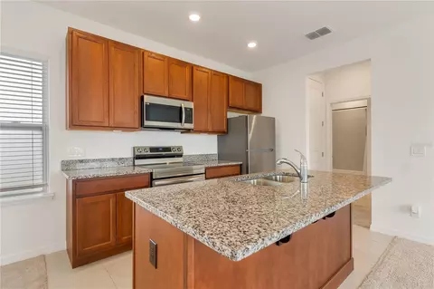 Kitchen - 6375 Trailblaze Bnd, Saint Cloud, FL 34771 photo 5 of 5