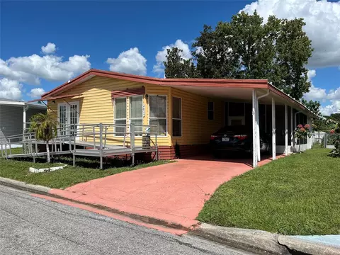 2825 Holster Way, Orlando, FL 32822