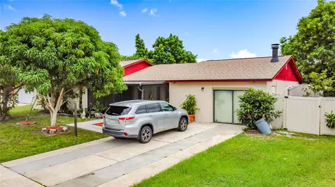 791 E Royal Palm Dr, Kissimmee, FL 34743
