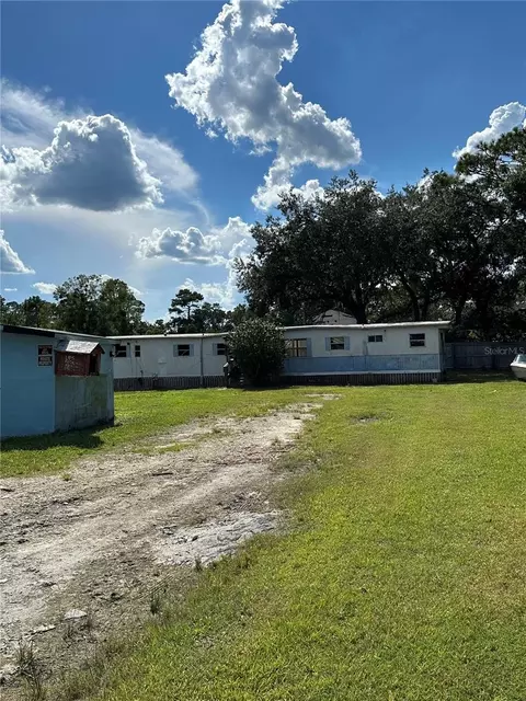 2856 10th St, Orlando, FL 32820