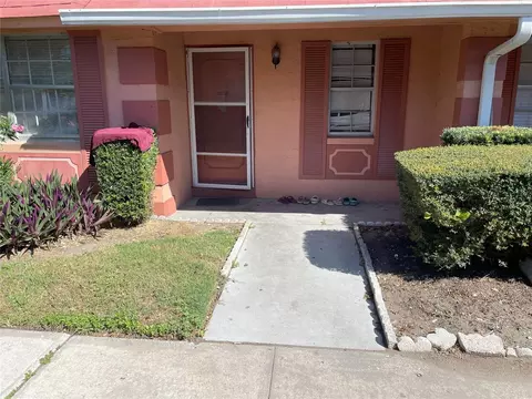 2727 W Oak Ridge Rd #5-1, Orlando, FL 32809