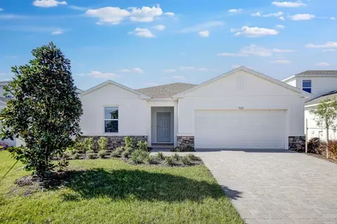 7423 Sandstone Dr, Groveland, FL 34736