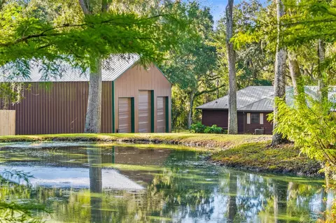 23291 Lake Lindsey Rd, Brooksville, FL 34601