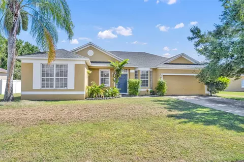 2724 Woodstream Cir, Kissimmee, FL 34743
