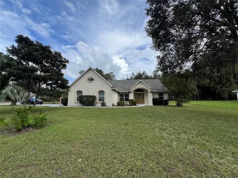 9998 N Langdon Rd, Citrus Springs, FL 34434