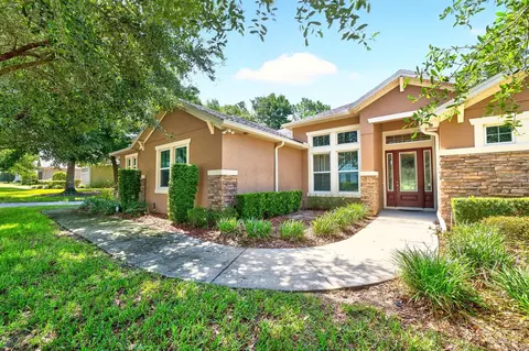 Exterior - 2522 Tree Meadow Loop, Apopka, FL 32712 photo 9 of 10