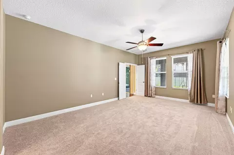 Bedroom - 2522 Tree Meadow Loop, Apopka, FL 32712 photo 2 of 5