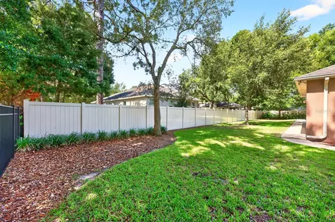 Exterior - 2522 Tree Meadow Loop, Apopka, FL 32712 photo 7 of 10