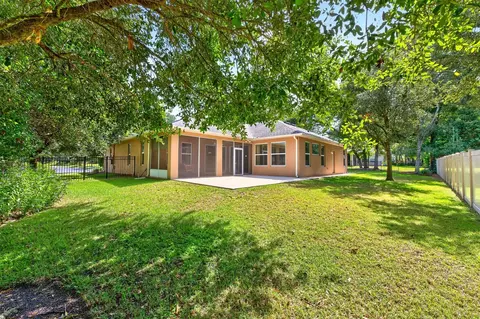 Exterior - 2522 Tree Meadow Loop, Apopka, FL 32712 photo 2 of 10