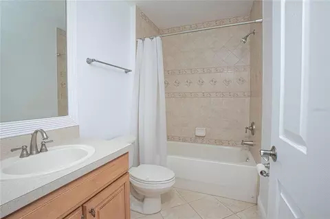 Bath - 4908 Terrapin Blvd, Saint Cloud, FL 34771 photo 4 of 4