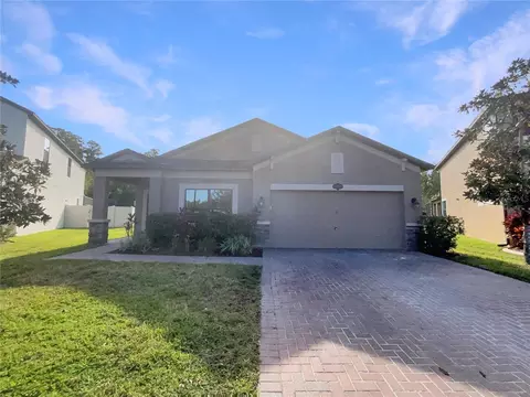 19558 Whispering Brook Dr, Tampa, FL 33647