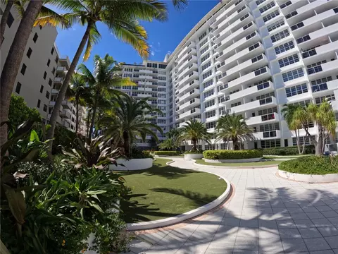 100 Lincoln Rd #332, Miami Beach, FL 33139