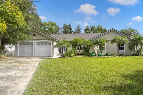 8136 Strada Dr, Orlando, FL 32822
