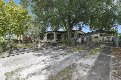 1418 Corinthian Ave, Deltona, FL 32725