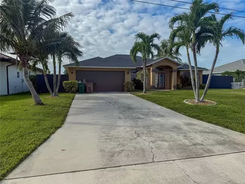 1824 SW 28th Ln, Cape Coral, FL 33914