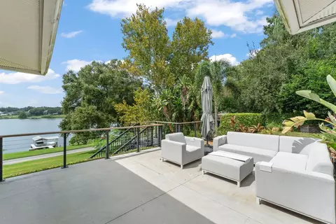 Exterior - 2422 Topping Pl, Eustis, FL 32726 photo 2 of 4