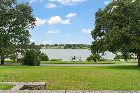 View/Area - 2422 Topping Pl, Eustis, FL 32726 photo 2 of 4