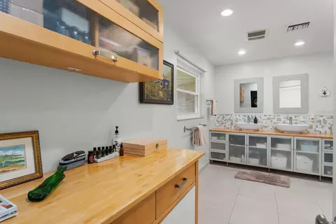 Bath - 2422 Topping Pl, Eustis, FL 32726 photo 4 of 4