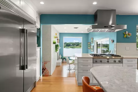 Kitchen - 2422 Topping Pl, Eustis, FL 32726 photo 3 of 8