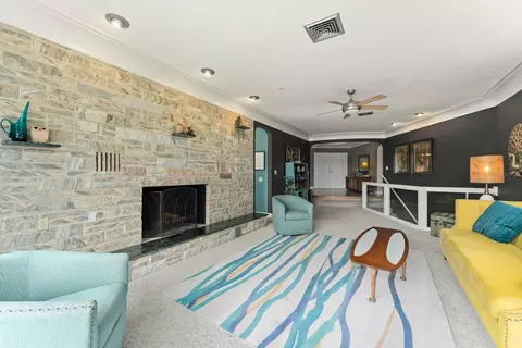 Living - 2422 Topping Pl, Eustis, FL 32726 photo 4 of 8