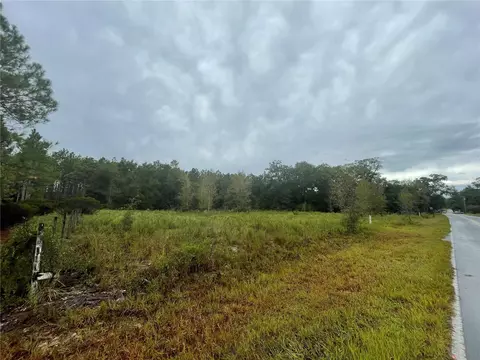 680 School St, Bronson, FL 32621