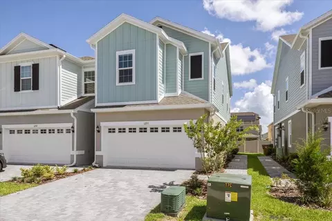 1255 Stockwell Ave, Saint Cloud, FL 34771