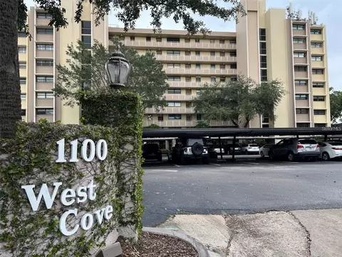 1100 S Orlando Ave #208, Maitland, FL 32751