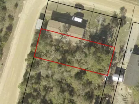 Railroad Avenue, Fountain, FL 32438
